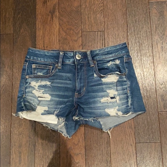 American eagle denim shorts, US size 6 - Picture 1 of 3